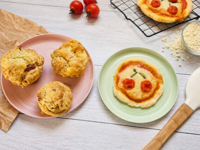 Muffins salés et mini pizza cerises pour un soir d'été